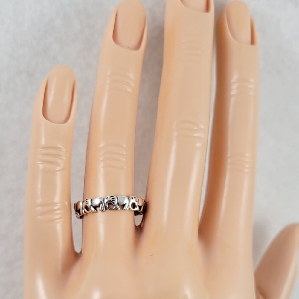 Sterling Silver Elephant Eternity Band - Picture 9 of 13